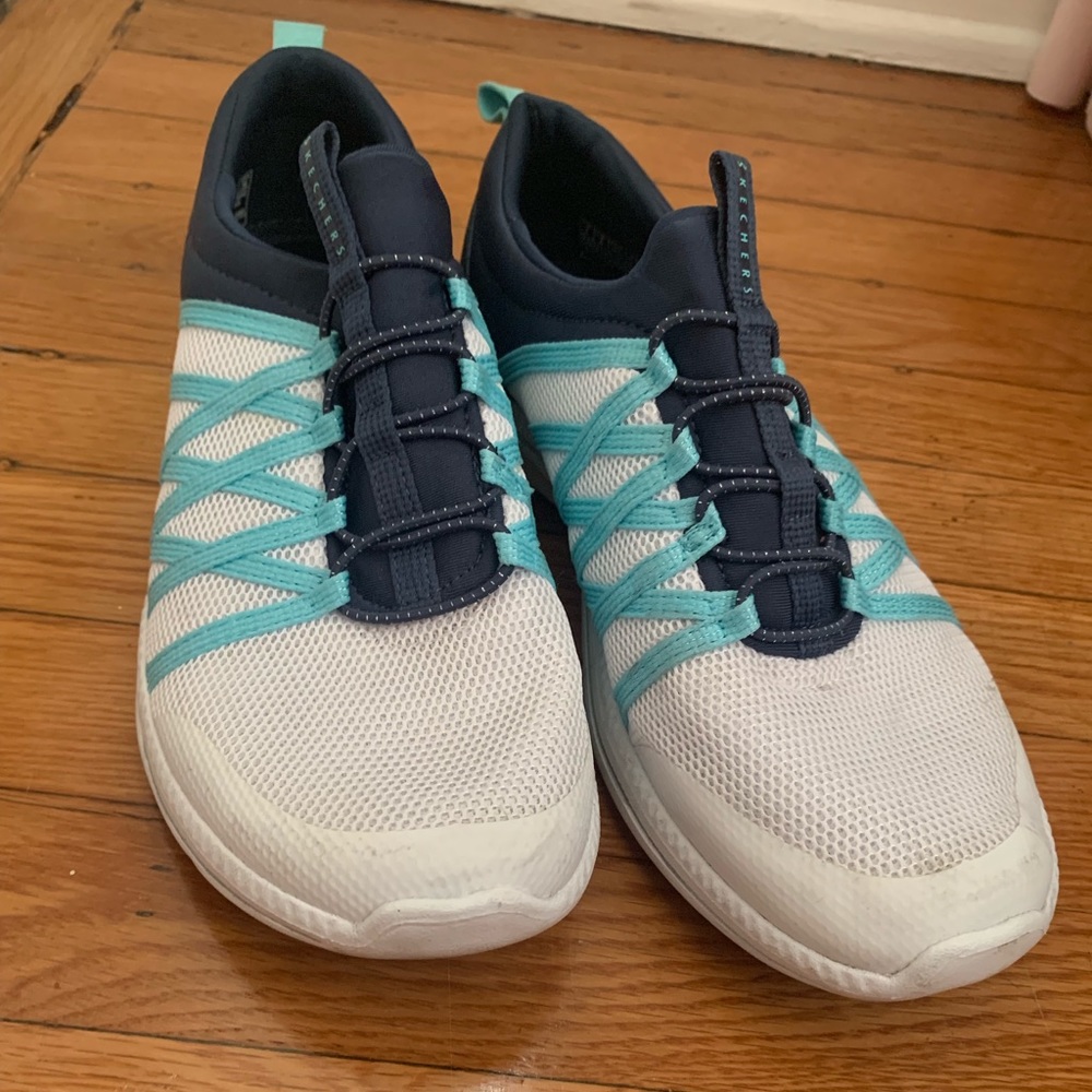 Sneakers Skechers with memory foam